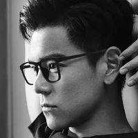 YIMARUILI Ultra léger mode hommes lunettes montures carré confortable pur titane optique Prescription grandes lunettes HR3068 6
