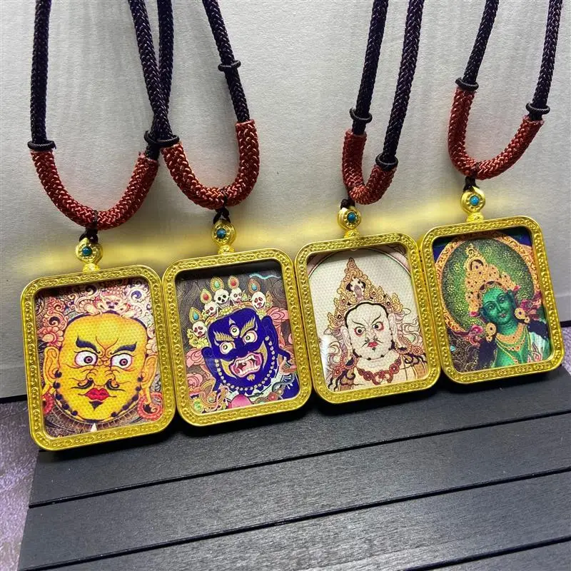 

Thangka Vintage Gawu Box/Zajilam Yellow God of Wealth Green Tara Pendant Pendant/Goddess of Mercy Necklace/Mascot