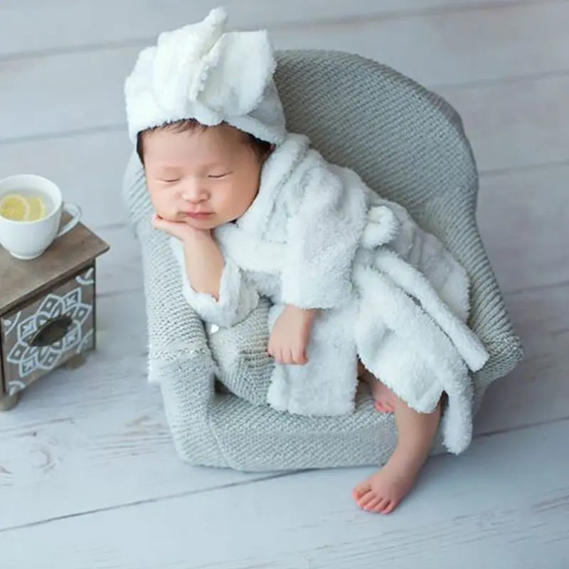 

3Pcs/set Newborn Baby Photography Props Posing Mini Sofa Arm Chair Pillows Infant Photo Prop Accessories 100 Days Shooting Props