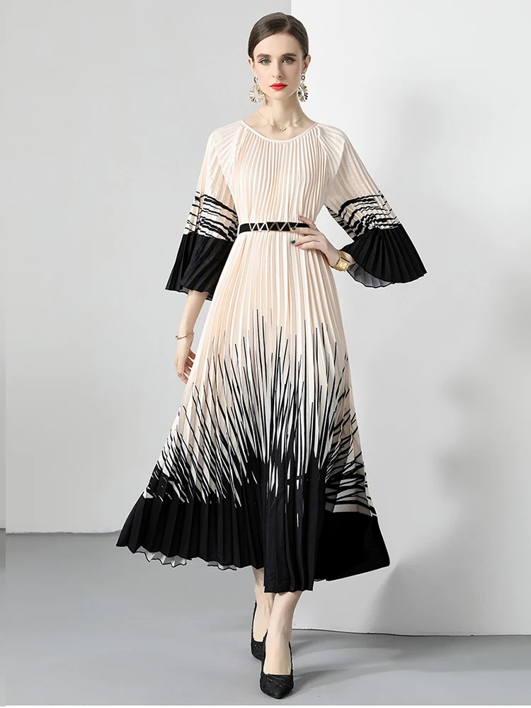 Miyake New Summer Pleated Long Dress Women O-Neck Lace-up Belt Print Loose Large Size Vintage Party  Vestidos Maxi Dress 2023