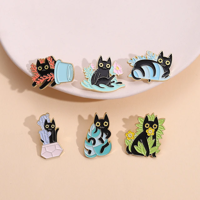 Black Cat Handmade Polymer Clay Pin/Magnet Pin/Brooch/Badge