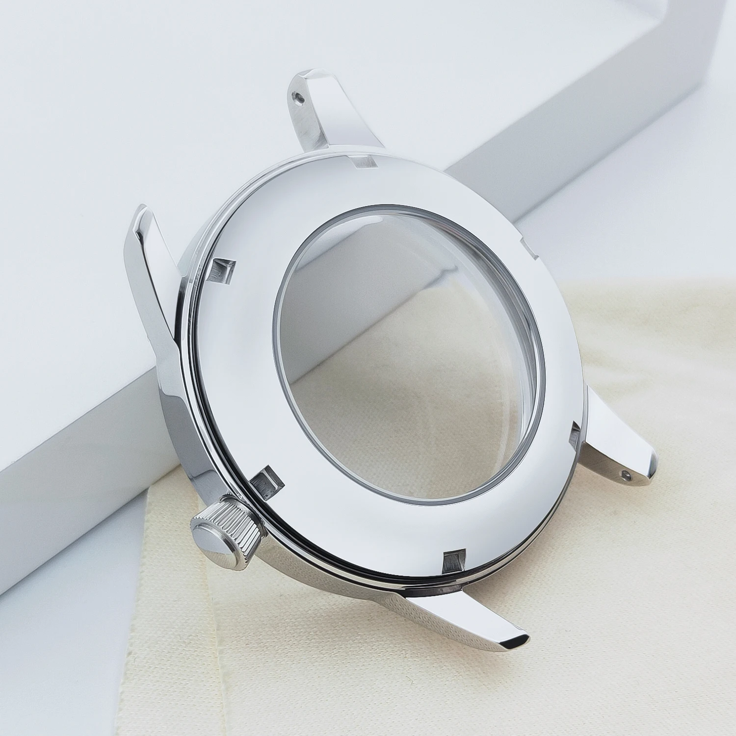 Elegant 40mm Silver Cocktail Watch Case with Arch Glass & Transparent Back Cover
