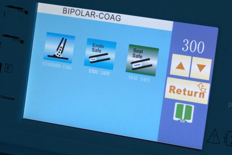 Рисунок 5 - Высокочастотный электрохирургический блок