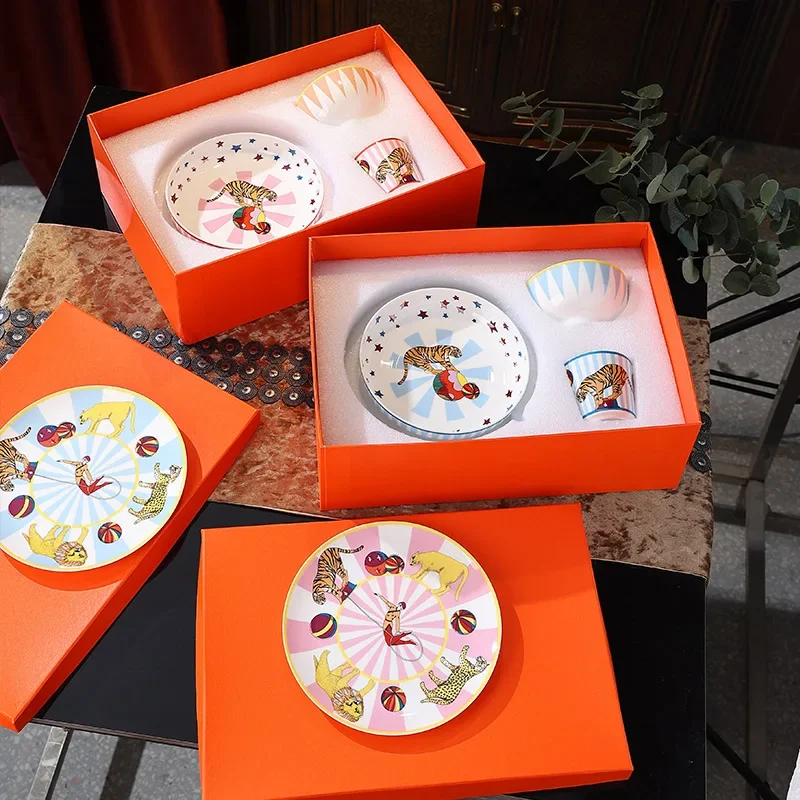 Fun Circus 4-piece Set of Ceramic Bowls For Children's Exclusive Tableware