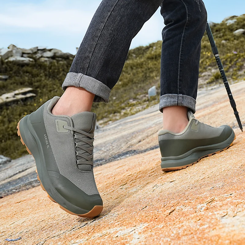 Hiking Shoes 4