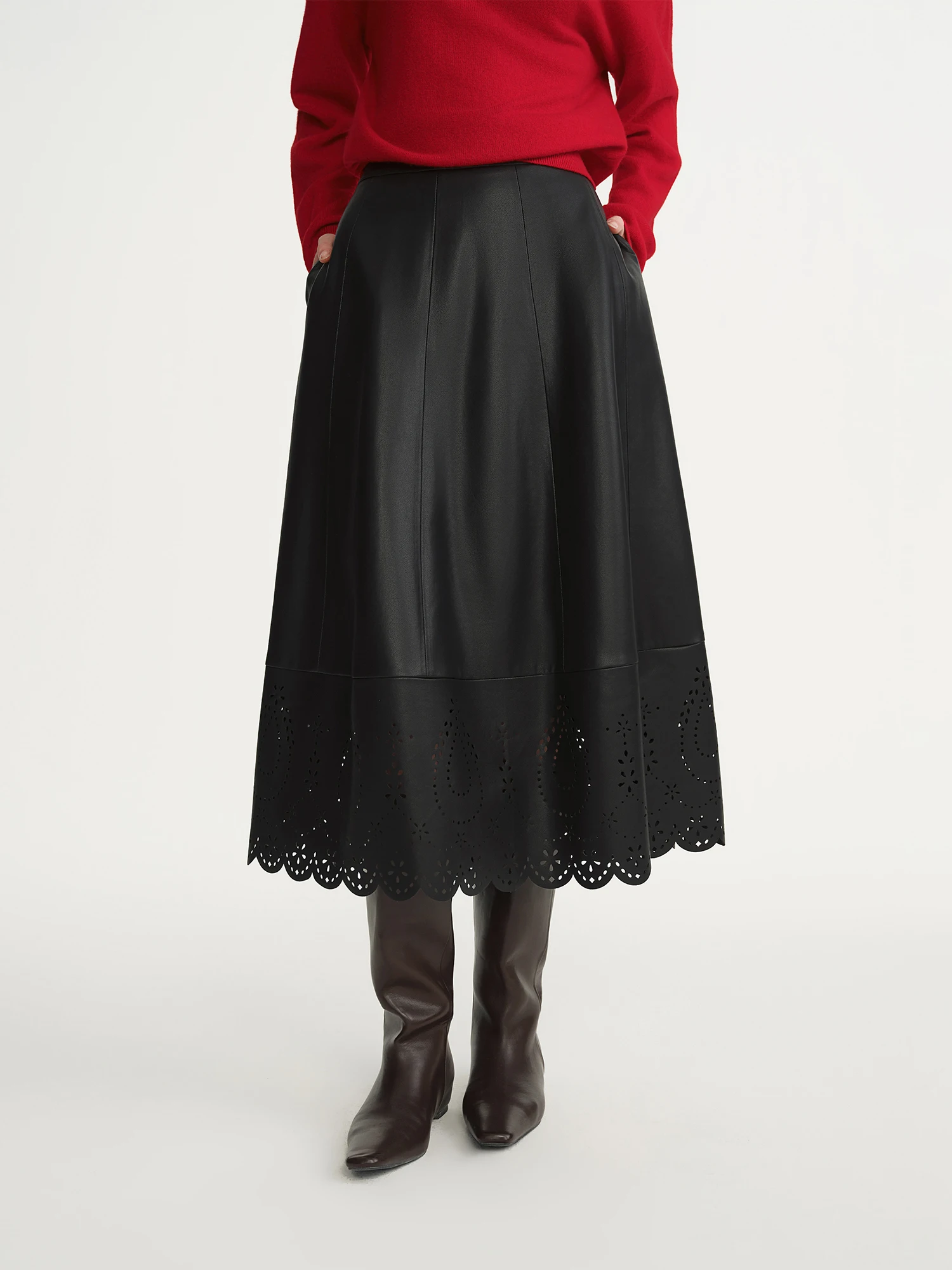 DUSHU Plus Size Women's Winter 2025 New Arrival Openwork Flower Shadow Leather Skirt with Elastic Waist and Carved Flower Design