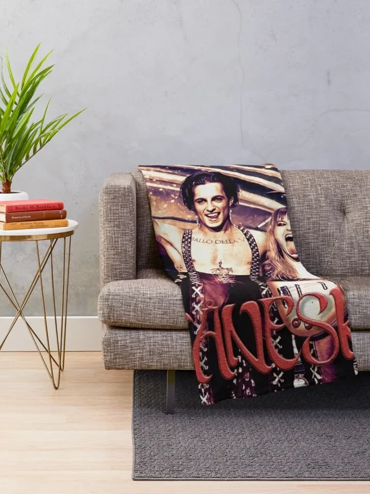 Maneskin �۷��� �� �� ��� ������ ���, ķ�� ���� ������ ���