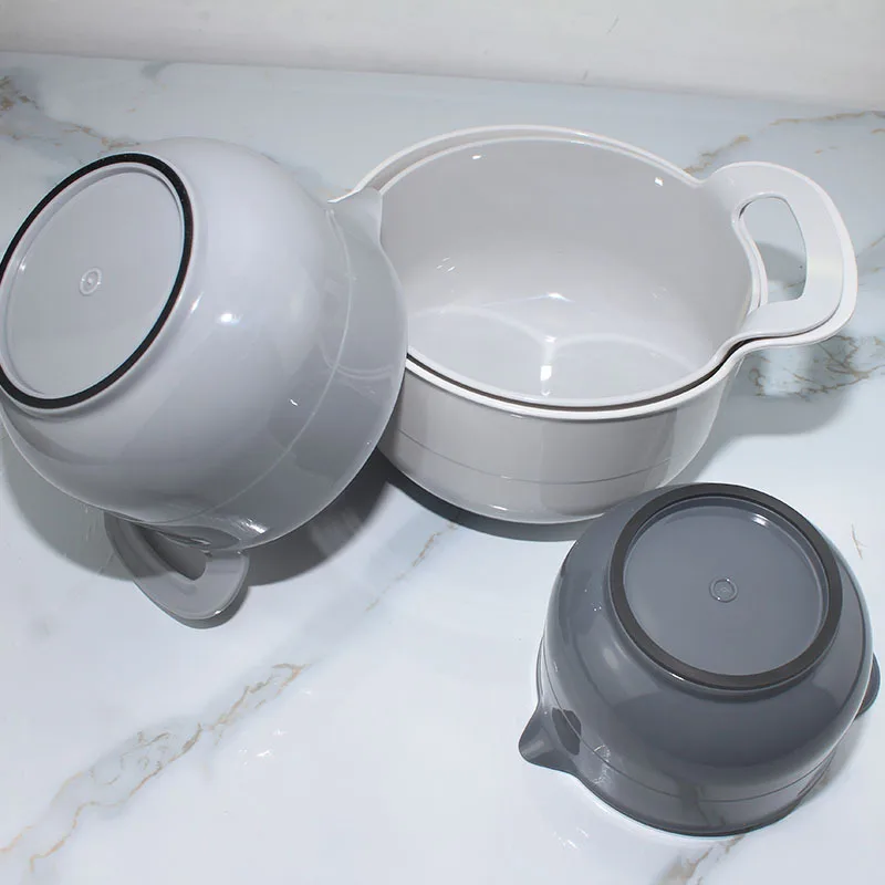 4 Pcs Kitchen Gadget Multi Functional Plastic Washing Bowl Strainer Salad Mixing Bowl Colander Set