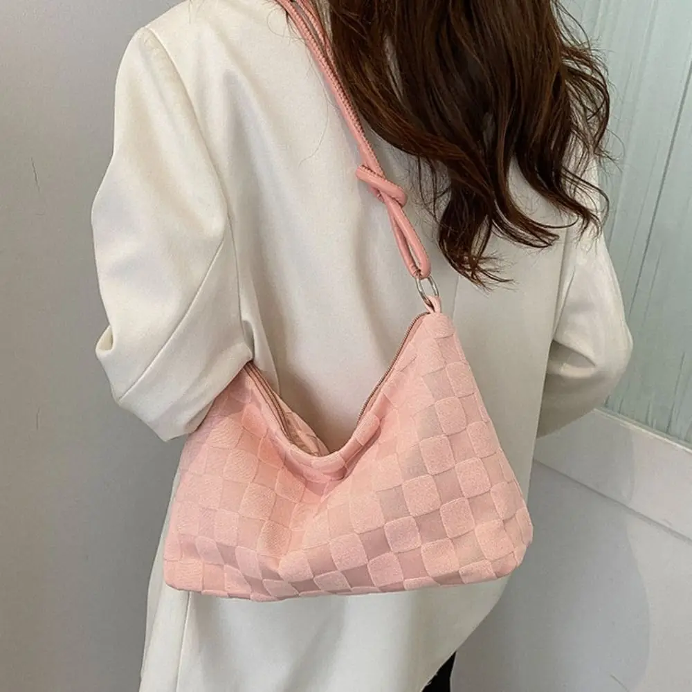 

Plush Crossbody Bags for Women Y2k Large Capacity Chessboard Grid Dumpling Bag Shoulder Bag Girl