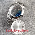 Case silver dial