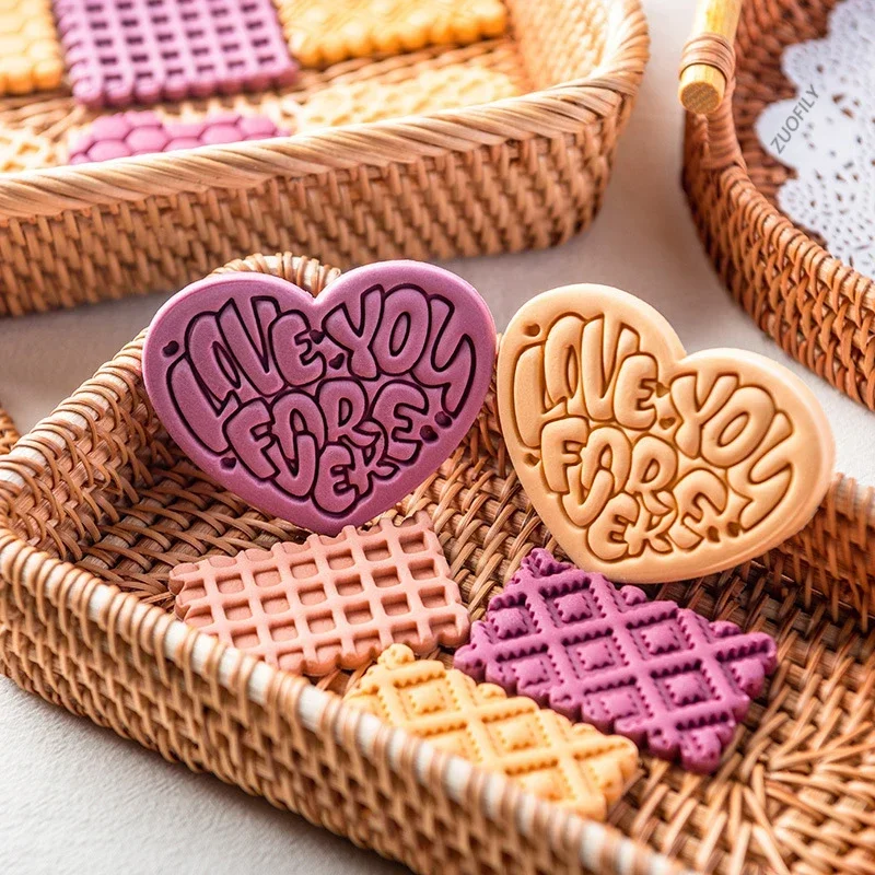 Geometric Love Pattern Valentine's Day Fondant Biscuit Mold English Letter 3D Embossing Stamp Wedding Birthday Party Baking Tool baking mold cookie printing mold