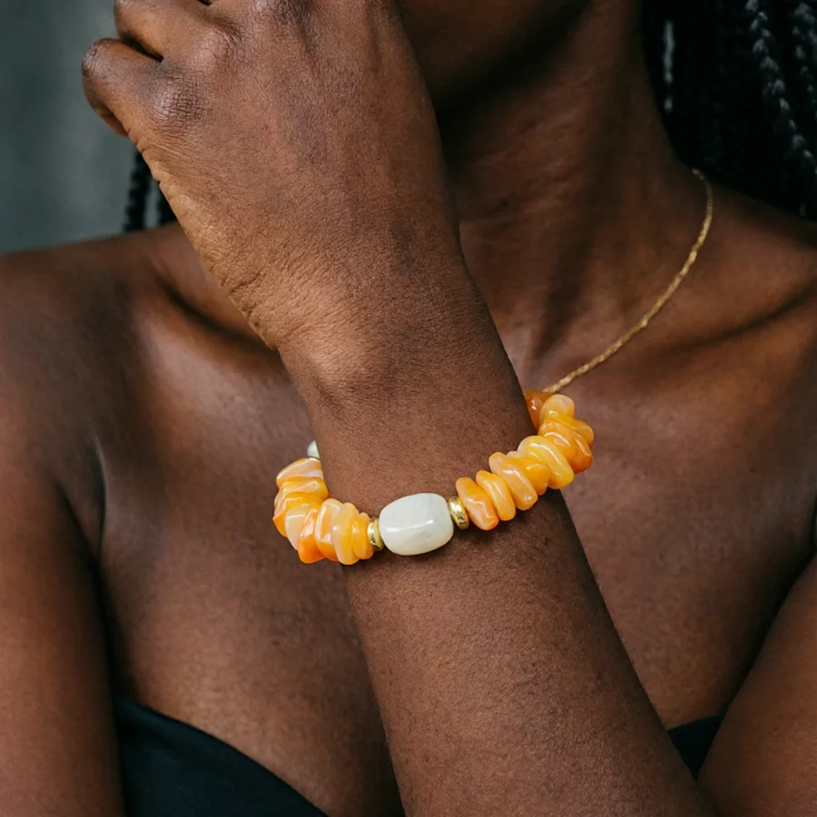 Noter Neues Bohemian-Armband für Damen, ausgewählte unregelmäßige Acrylperlen, Strand- und Surf-Schmuckzubehör, 5 Farboptionen