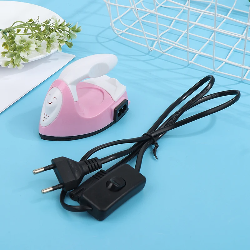 Mini Ambachtelijke Strijkijzer Elektrisch Strijkijzer Draagbare Handige Warmtepers Diy Kleine Strijkijzer Voor Het Strijken Van Kleding Wasapparaten Eu/Us Stekker  15