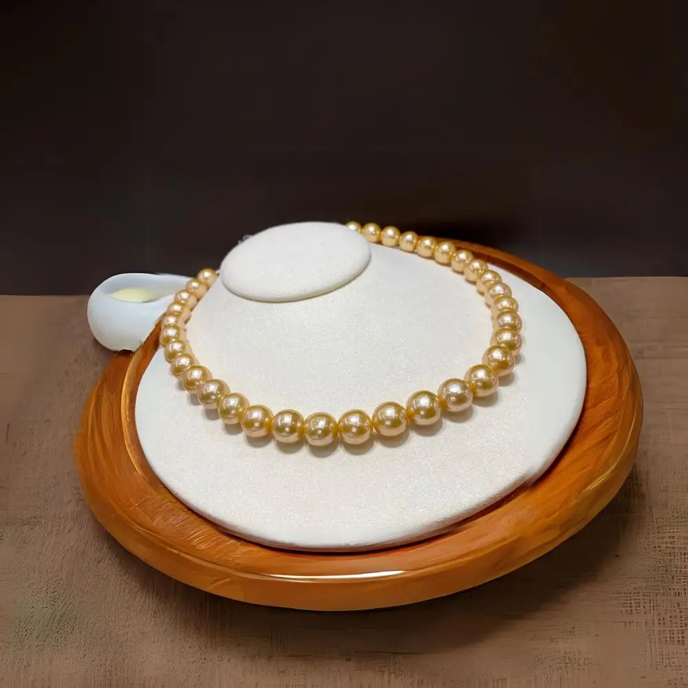 

Natural Gold South-Sea Pearl Necklace