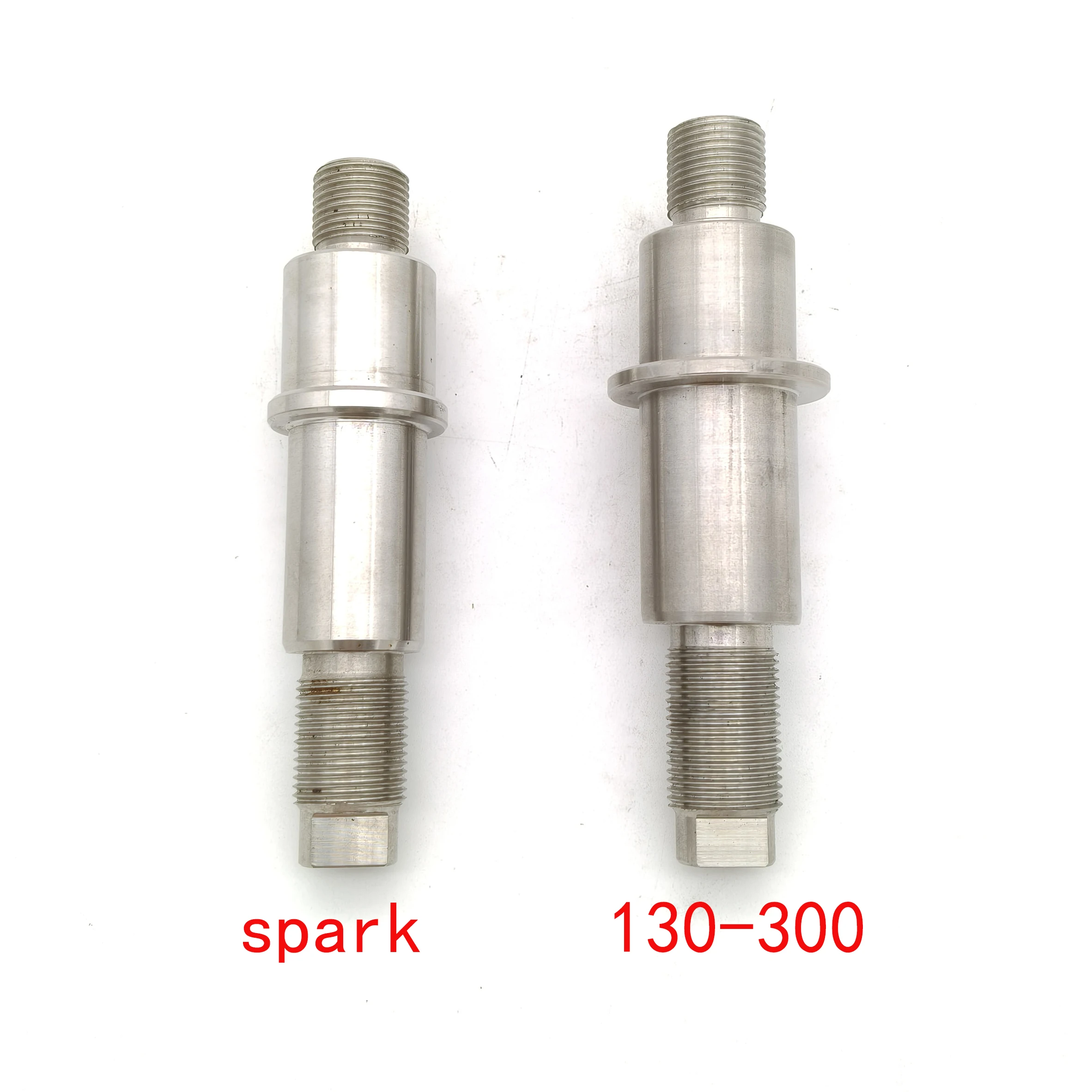 제트 펌프 임펠러 샤프트는 시두 4 TEC GTS 스파크 130 155 185 215 255 260 300 RXP RXT에 호환됩니다.