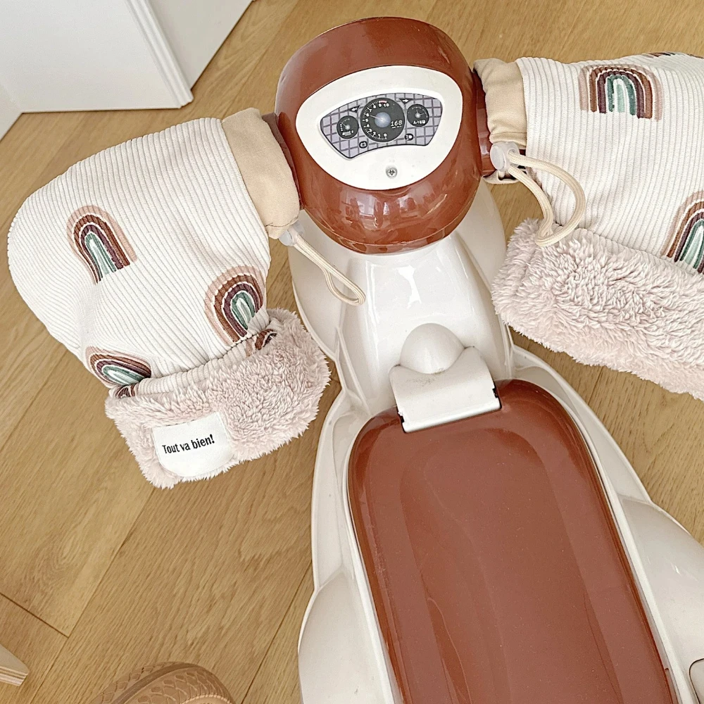 Infant Stroller Gloves Children's Outdoor Sports Mittens Cartoon Printed Hands Warmer Scooter Accessory Winter