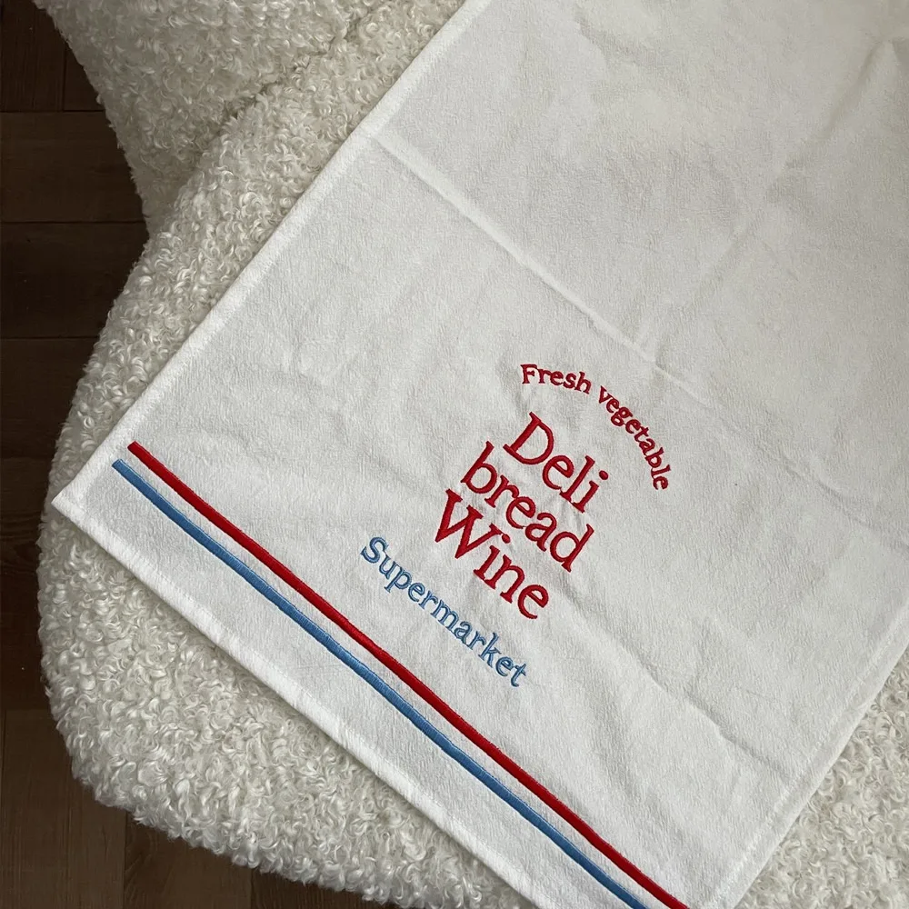 Vintage English Letter Desktop Mat Cotton 35*44cm Embroidered Napkins Delicate Square Table Decoration Cloth Background Props