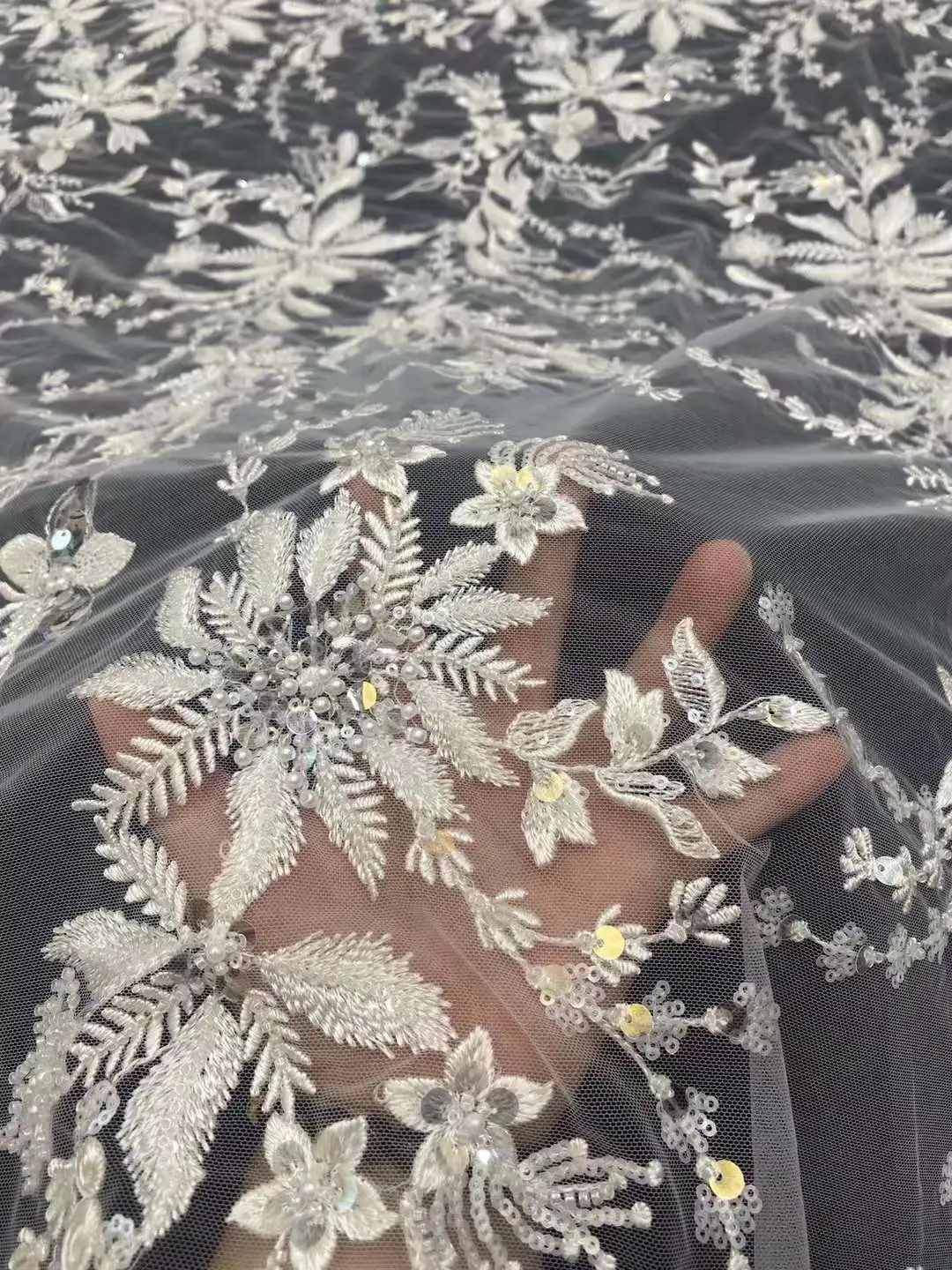 Beautiful Top Quality White Beaded Fabric With Stones Embriodery French