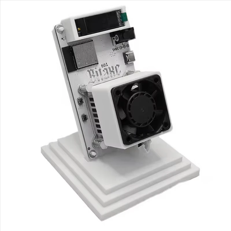 新モデルビットコインマイナー Bitaxe Gamma 601 cryptos