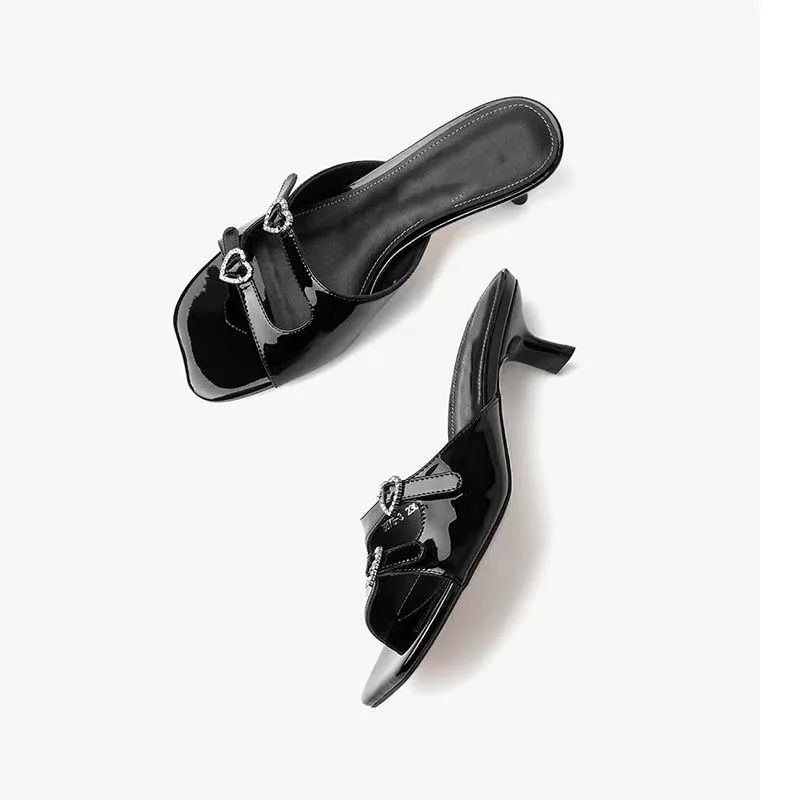 New European and American Fashion Open Toe Water Diamond Love Small Solid Color Square Headed Thick Heel Women's Sandals