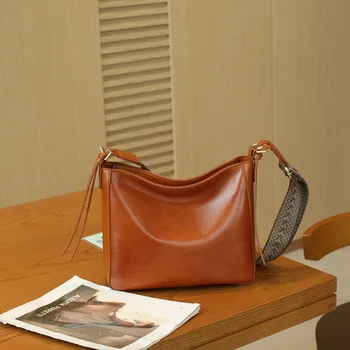 2026 hot sale vintage bucket Tote bags woman leather shoulder bag large capacity crossbody handbags female Hobo bag 1