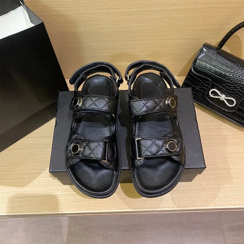

Brand Luxury Leather Sandals For Women Flat Shoes Classic Ladies Slippers Buckle Comfortable Females Shoes New Fashion Trendy