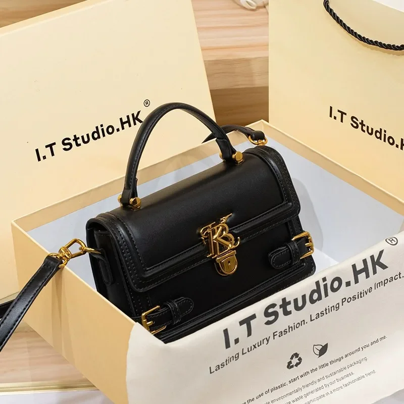 

Hong Kong Luxury Handbags High-end Women's 2023 New Trendy Autumn and Winter Niche This Year Popular One-shoulder Cross-body Bag