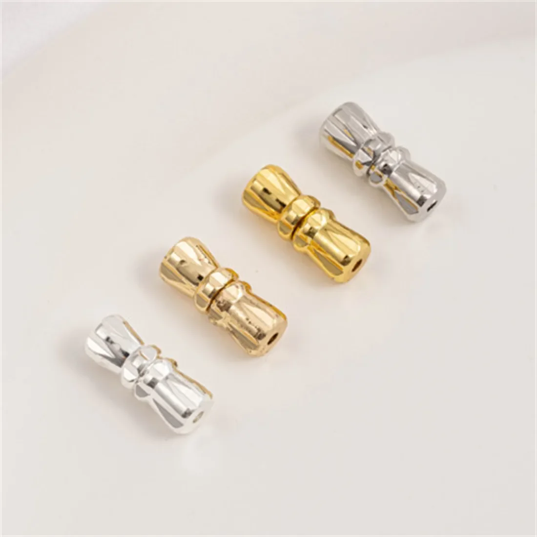 

Пряжка с винтом под золото и серебро 14K18K