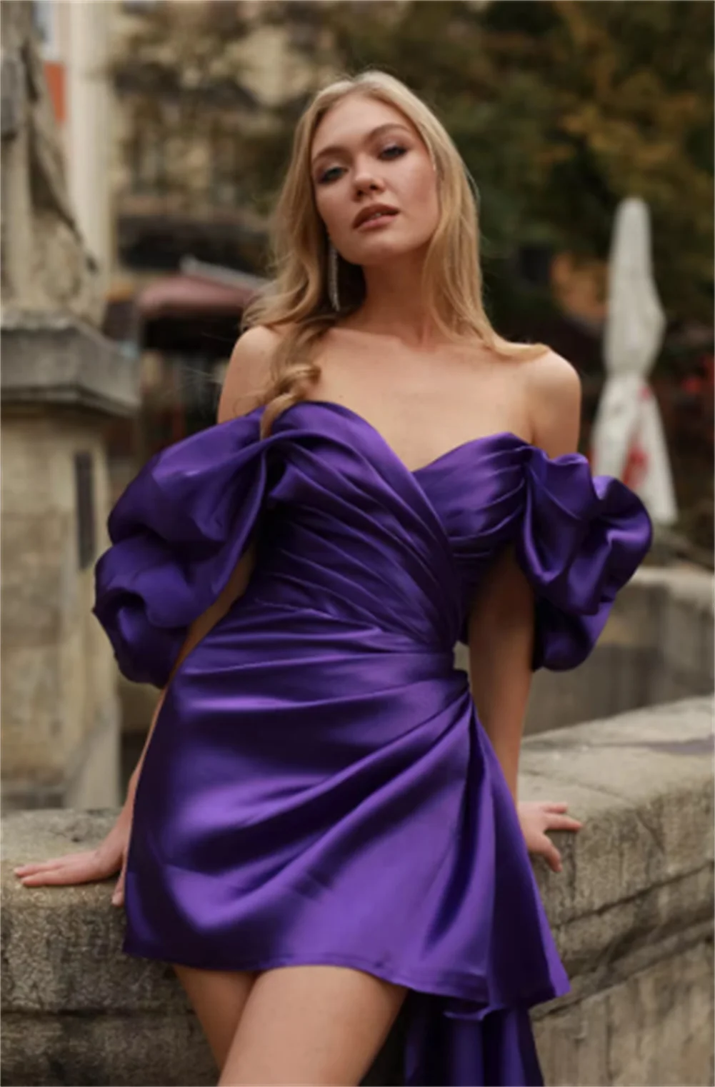 Elegant Purple Homecoming Dresses Off Shoulder Ruffles Puffy Sleeves With Wrap Party Dresses Sexy Mini Cocktail Gowns