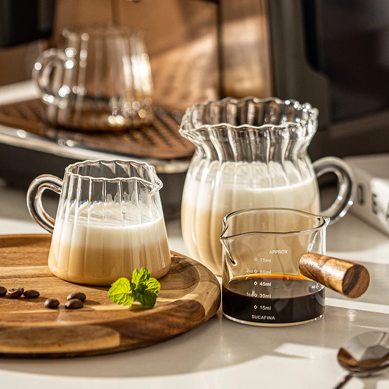 2 Pcs Small Glass Pitcher Elegant Shaped Glass Creamer Pitcher Glass Tea  Pitcher Coffee Milk Creamer Pitcher Creative Milk Frothing Pitcher Milk