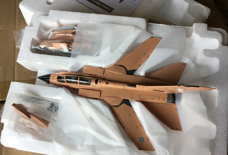 TANG DYNASTY 1:72 Sea Harrier Fighter Model - British Navy 1982 Diecast Metal Plane