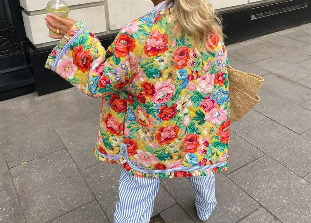 Fall 2024 New Women's Fashion Trend All Round Neck Striped Patchwork Vintage Cotton Coat