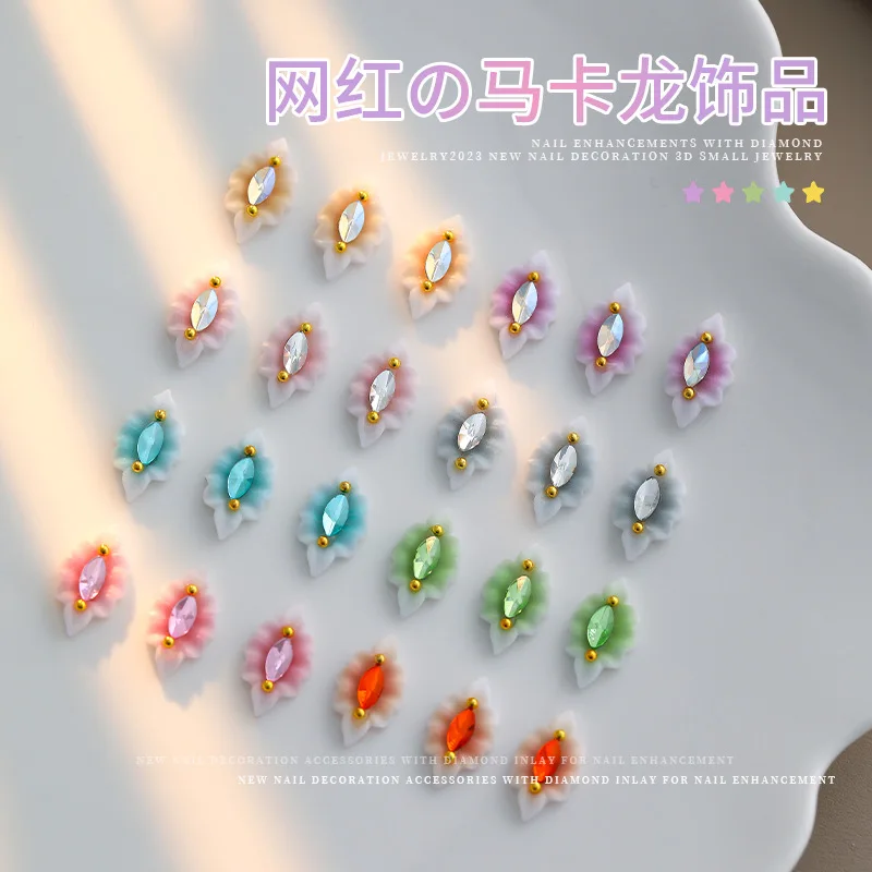 

5pcs Exquisite Flower Nail Art Charms Jewelry Gradient Carving Parts AB Rhinestones Nail Decorations DIY Luxury Nail Accessory