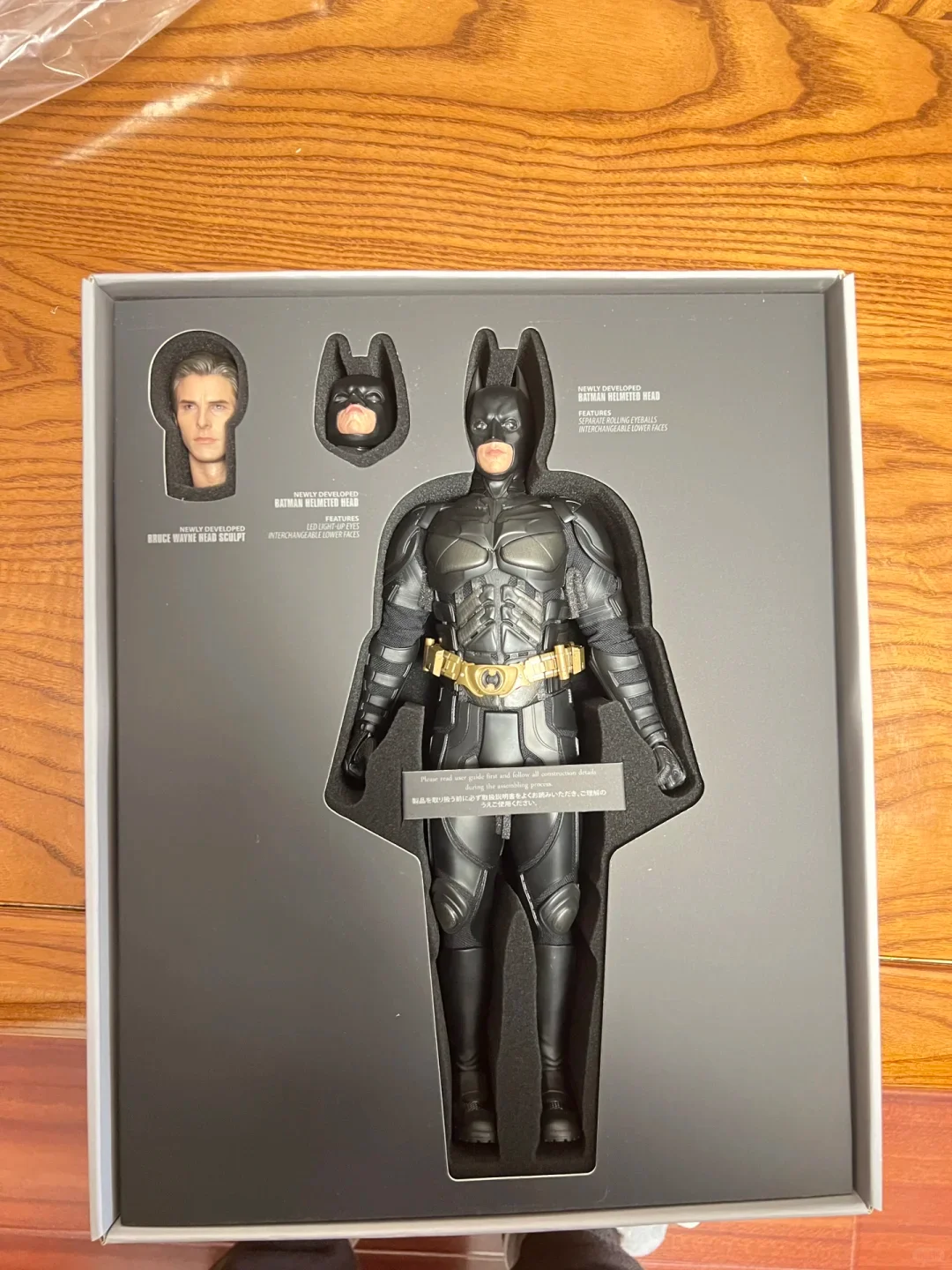 In Stock HOTTOYS HT DX19 Dark Knight Bell Edition DX19