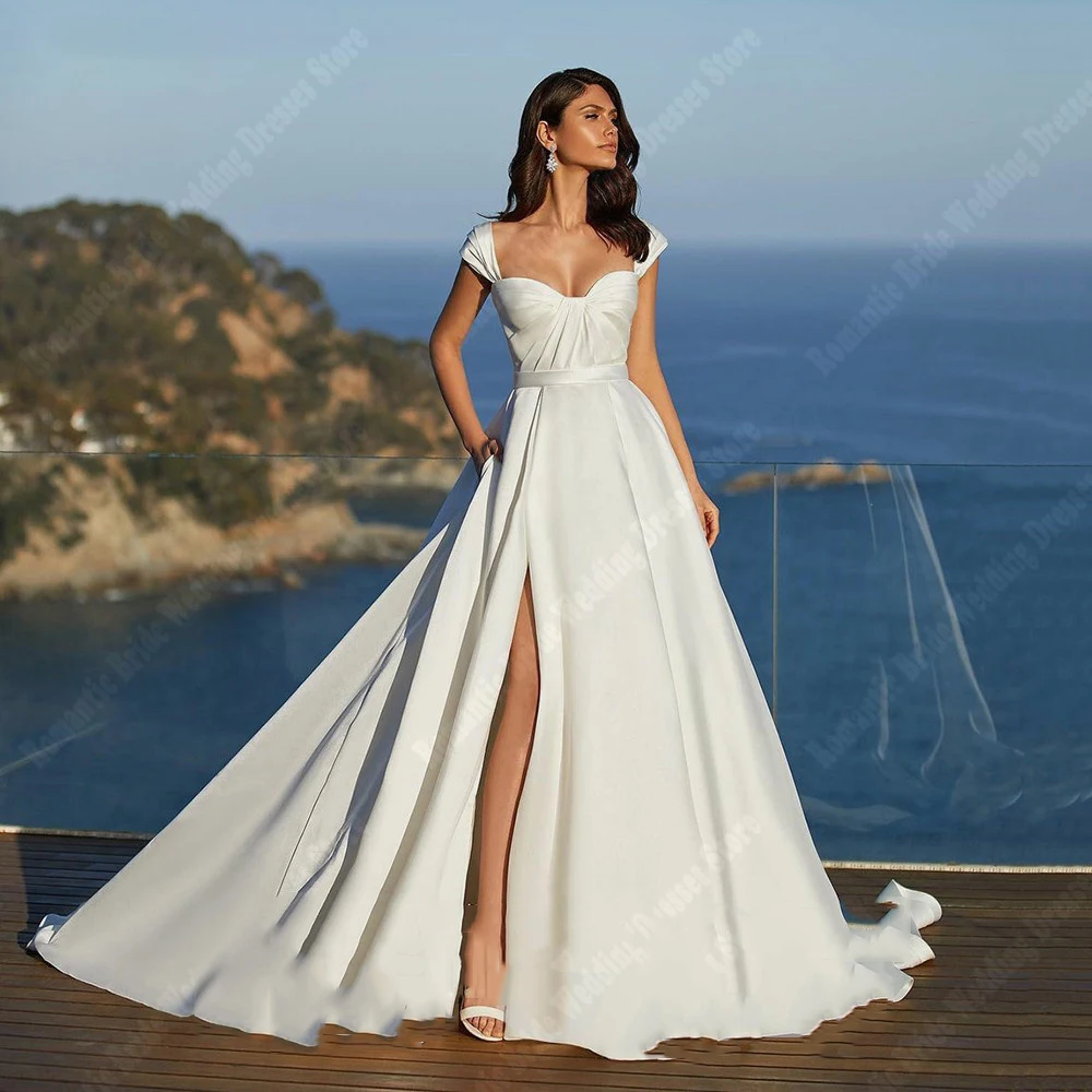 Jegyes Nyakdísz Nők esküvői dresses Lágy Szatén felszínen a-line báli gowns Népszerűség Hercegnő Pelyhes hems vestidos Delaware novias