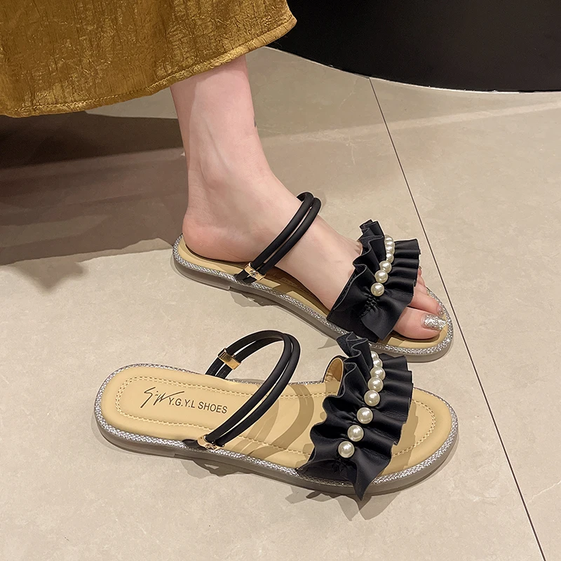 

Летние женские тапочки со складками и украшением из жемчуга, новинка 2024, однотонные Повседневные Удобные женские тапочки на плоской толстой платформе