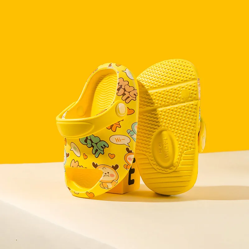 thumbnail image 1 of Nuevas sandalias de suela blanda para bebés con diseño de dibujos animados y zapatillas para uso en exteriores e interiores para niños y niñas, 1 of 5