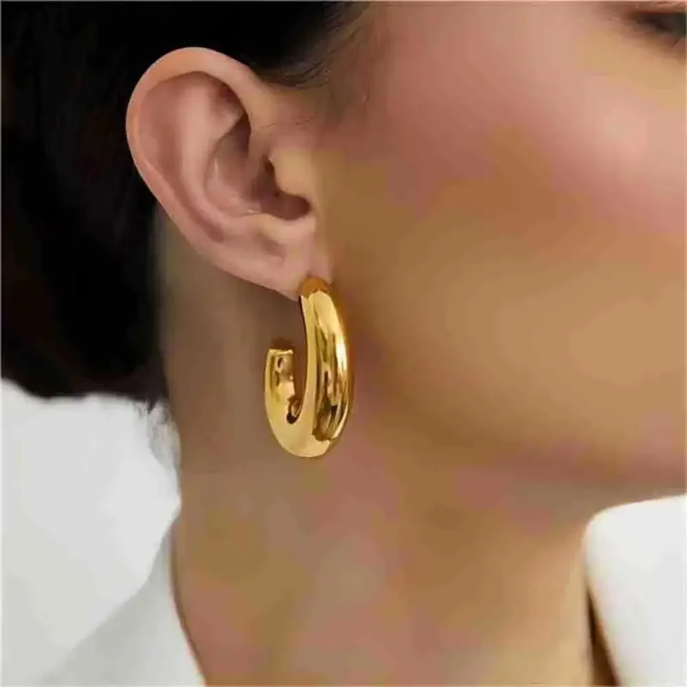 New Stainless Steel PVD Waterproof Multilayer Metal C-shape Hoop Earrings Smooth 18K Gold Plated Texture Earring Vintage Jewelry