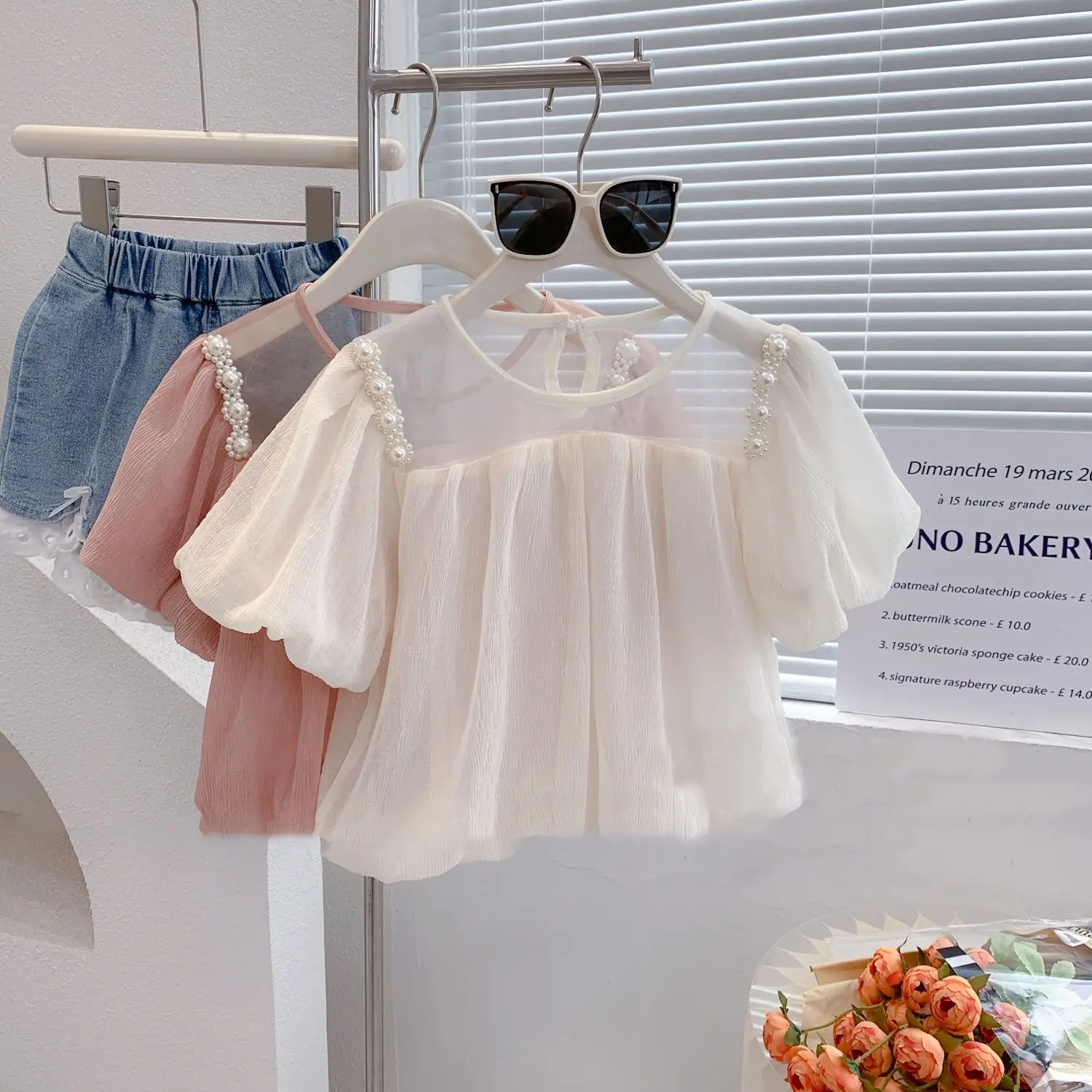 

Kids Girls Lace Mesh Stitching T-shirt Pink Beige Chiffon Summer Blouses 2024 New Arrival Teenage Puff Sleeve Cute Beading Tops