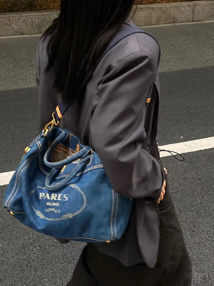 ショルダーバッグ・ポシェット PATOU Woman Shoulder bag Blue AC0920215 699N Amazon.com: DSGUTWO Denim Tote Bag for Women Chain Shoulder
