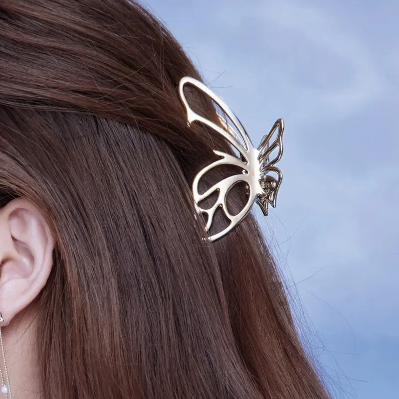1pc Solid Color Butterfly Hair Claw Women Metal Hollow Out Hair Claw Barrettes Elegant Hairpin Hair Styling Accessories Headwear_voghion.com