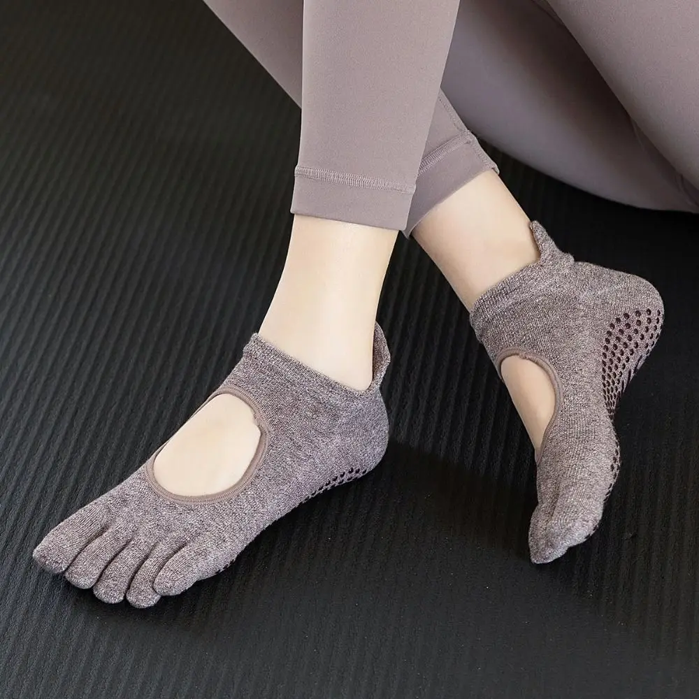 1 Pair High Quality Anti-slip Yoga Pilates Socks Cotton Split Toe Sport Socks Breathable with Grip Five-finger Socks Dance 9 S7ba51edd20b141868a6d9be993ed0efct