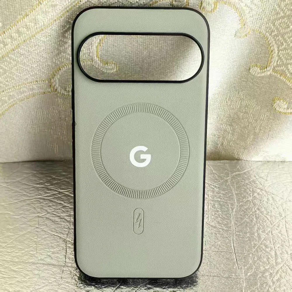 Premium TPU Magnetic Phone Case with Magsafe Compatibility - Shockproof and Wireless Charging Ready