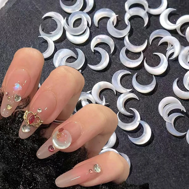 

50Pcs Ice Transpaent Moon 3D Nail Art Decoration 6*8mm Resin Crescent Moon Rhinestone Kawaii Candy Color Moon Nail Part ZCF-1154