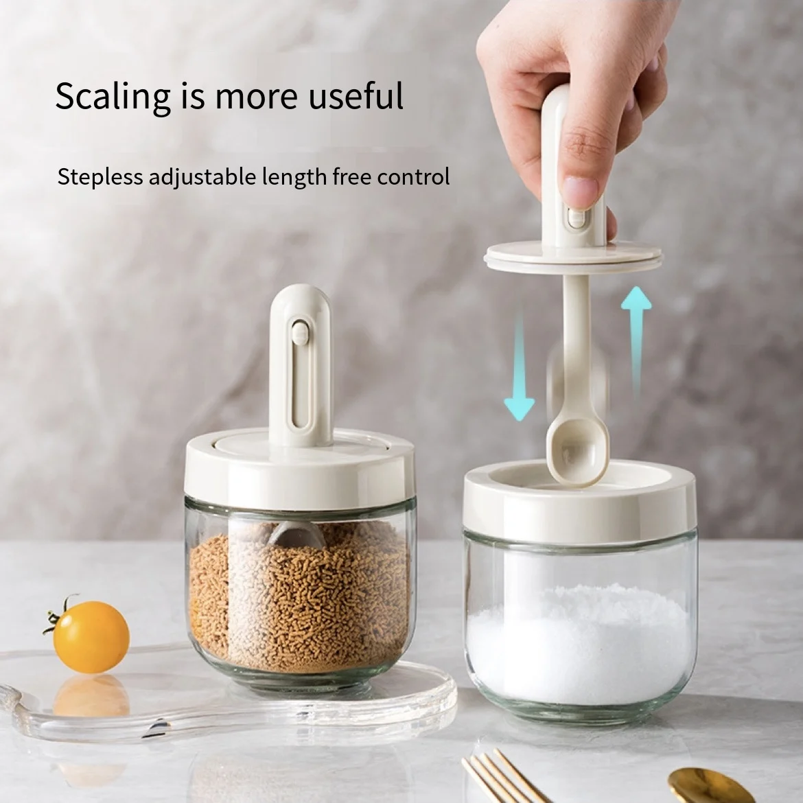 

Retractable seasoning bottle household kitchen seasoning box, salt and seasoning pot spoon cover one leakproof seasoning bottle