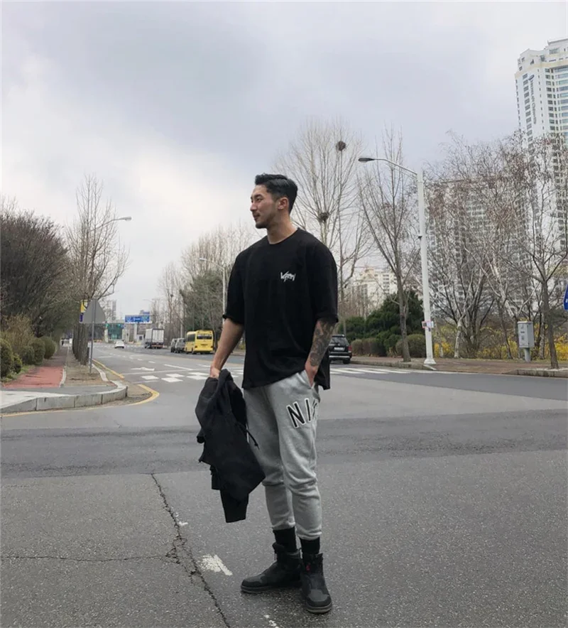 Men's Half Sleeve Round Collar Sports T-Shirt