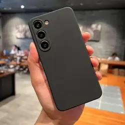 Premium Shockproof Silicone Case - Sleek Black Protective Cover - Galaxy A37 (Black)