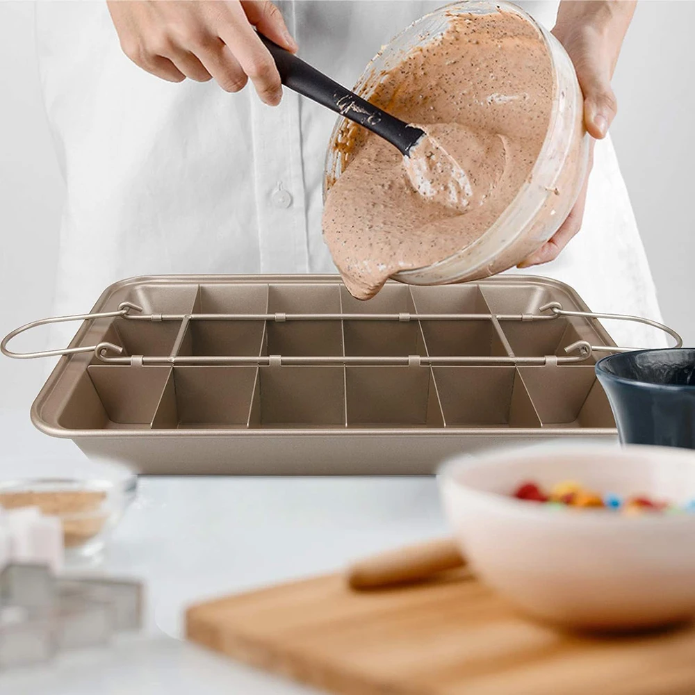 Brownie Pan with Dividers, Carbon Steel Bakeware Tray with Grips for Oven Baking, 18 Pre-Cut Square Molds for Brownies - 3