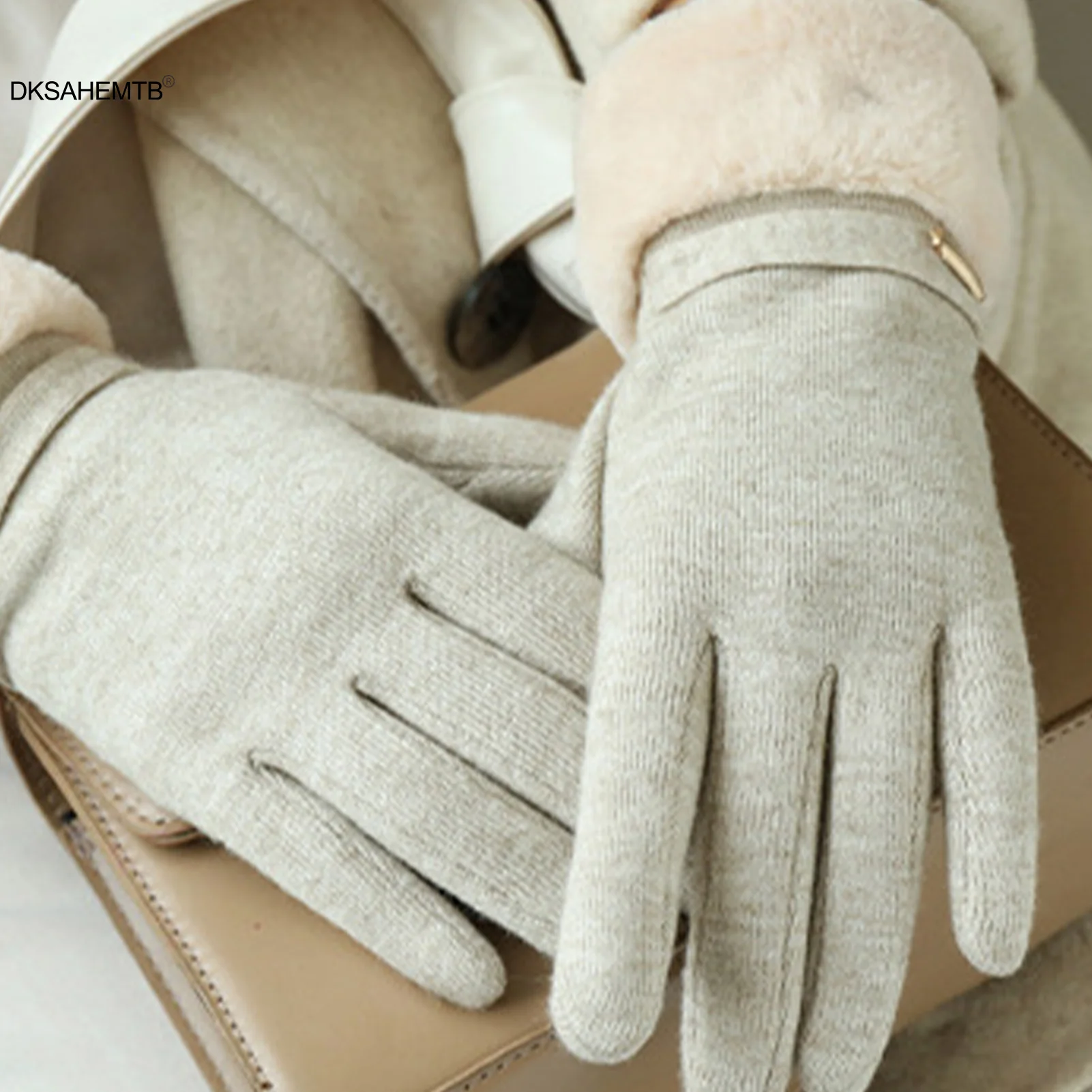 موضة الشتاء قفازات دافئة للنساء الدراجات ركوب يندبروف قفازات مخملية الخريف في الهواء الطلق الدافئة قفازات كاملة الأصابع القفازات 1 زوج