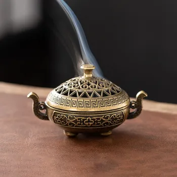 Vintage Alloy Incense Burner Stick Holder Three Legged Hollow Out Mini Sandalwood Censer Incense Burner Home Decoration